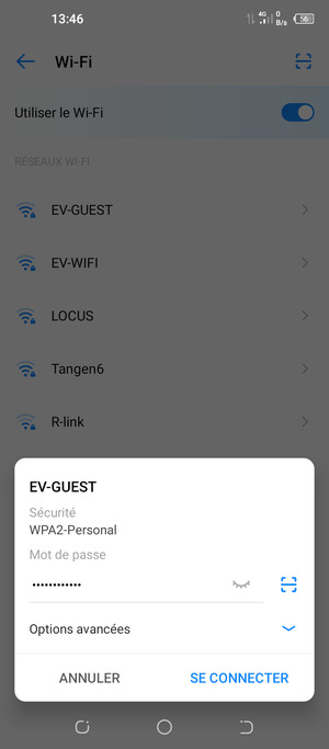 Saisissez le mot de passe du Wi-Fi et sélectionnez SE CONNECTER