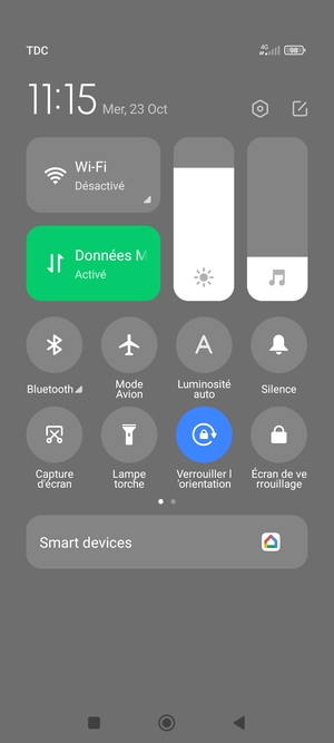 Sélectionnez Luminosité auto