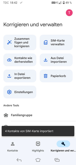 Ihre Kontakte werden in Ihrem Google Konto gespeichert und auf Ihrem Handy gespeichert, wenn Google das nächste Mal synchronisiert wird.