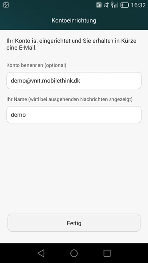 Geben Sie Ihrem Konto einen Namen und geben Sie Ihren Namen ein. Wählen Sie Fertig