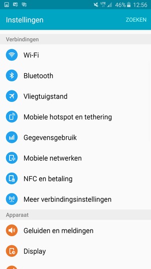 Scroll naar en selecteer Mobiele netwerken