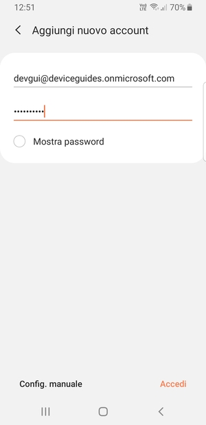 Inserisci il tuo indirizzo email e password. Seleziona Config. manuale