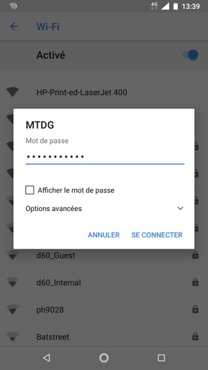 Saisissez le mot de passe du Wi-Fi et sélectionnez SE CONNECTER