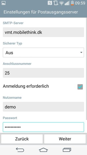 Geben Sie die Server-Adresse für ausgehende Post ein
