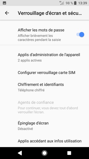 Pour modifier le code PIN de la carte SIM, revenez au menu Verrouillage d'écran et sécurité, faites défiler et sélectionnez Configurer verrouillage carte SIM