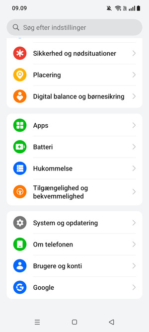 Scroll til og vælg System og opdatering