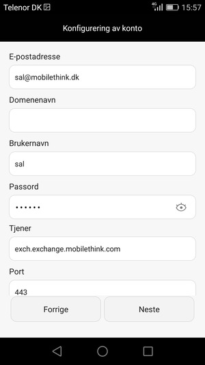 Bla ned og skriv inn Exchange serveradresse. Velg Neste