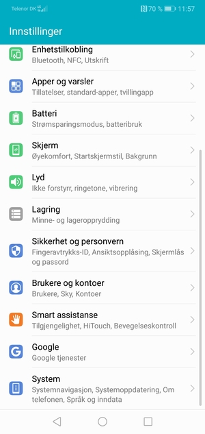 Gå tilbake til Innstillinger-menyen og velg Brukere og kontoer