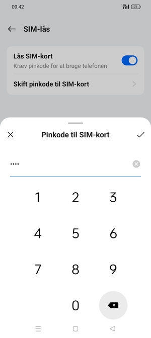 Indtast Nuværende PIN-kode til SIM-kort og vælg OK
