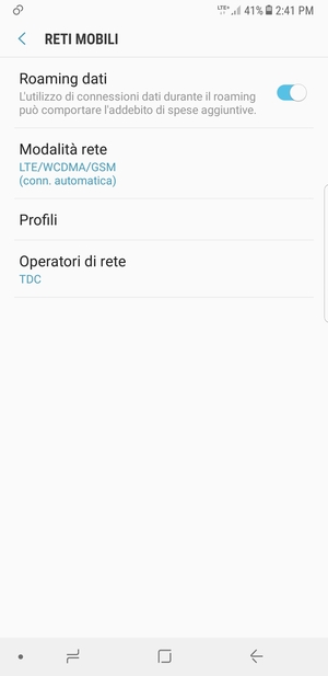 Attiva o disattiva Roaming dati