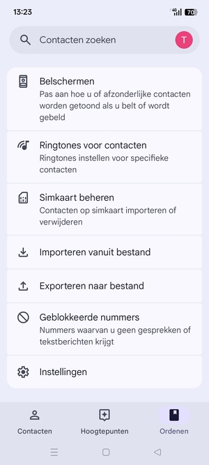 Scroll naar en selecteer Simkaart beheren