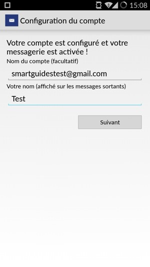Donnez un nom à votre compte et saisissez votre nom. Sélectionnez Suivant