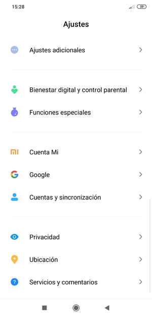 Vuelva al menú Ajustes y seleccione Cuentas y sincronizacion