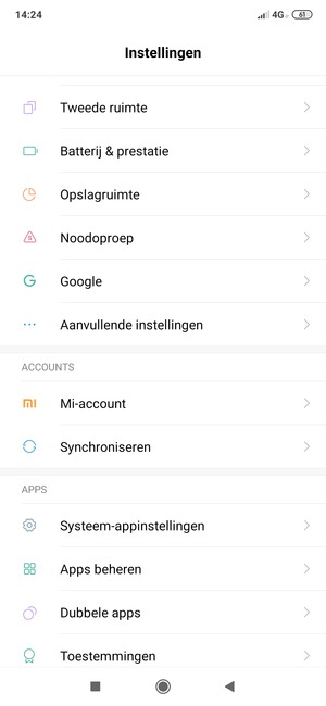 Scroll naar en selecteer Synchroniseren