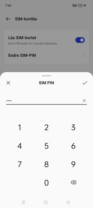 Skriv inn Gjeldende PIN-kode for SIM-kort og velg OK