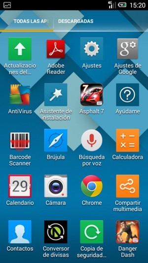 Desplácese y seleccione Ajustes
