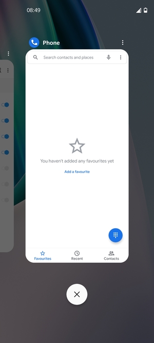 Select the Delete  icon to close all running apps