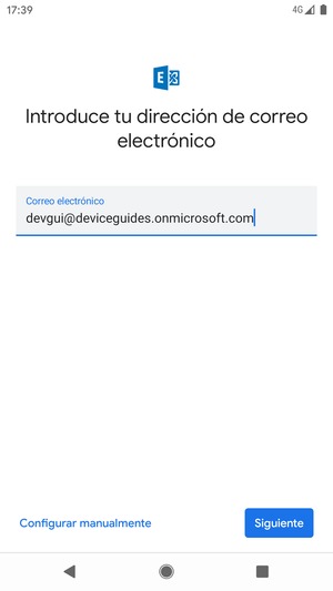 Introduzca su Dirección de correo electrónico y seleccione Configurar manualmente