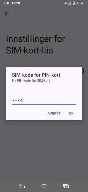 Skriv inn Ny PIN-kode for SIM-kort og velg OK