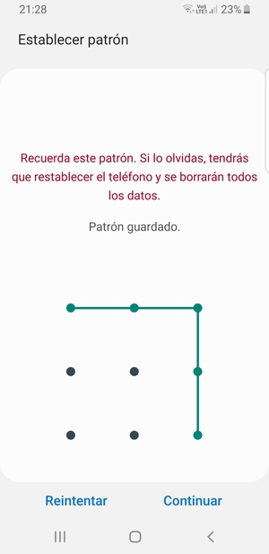 Dibuje un patrón de desbloqueo y seleccione Continuar