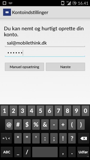Indtast din E-mailadresse og Adgangskode. Vælg Næste