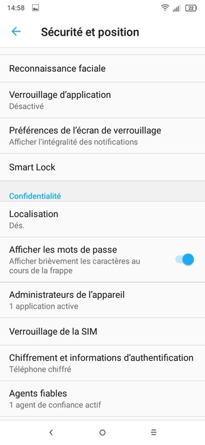 Pour modifier le code PIN de la carte SIM, faites défiler et sélectionnez Verrouillage de la SIM