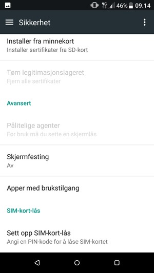 For å bytte PIN-koden til SIM-kortet, gå tilbake til Sikkerhet-menyen og bla til og velg Set opp SIM-kort-lås