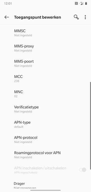 Scroll naar beneden en voer mms-gegevens in