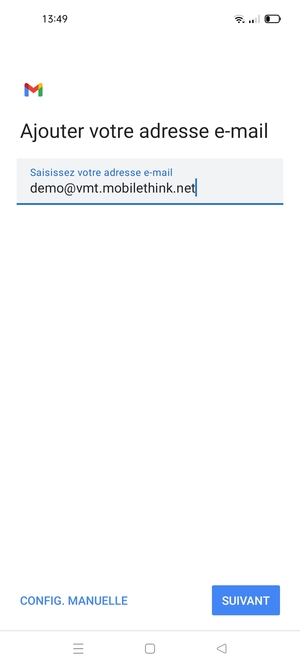 Saisissez votre adresse e-mail et sélectionnez SUIVANT