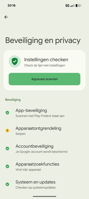 Om uw schermvergrendeling te activeren, ga naar het Beveiliging en privacy-menu en selecteer Apparaatontgrendeling