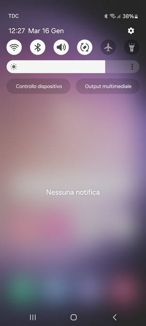 Scorri nuovamente verso il basso il menu in alto