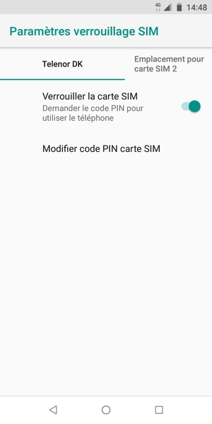 Sélectionnez Public puis Modifier code PIN carte SIM