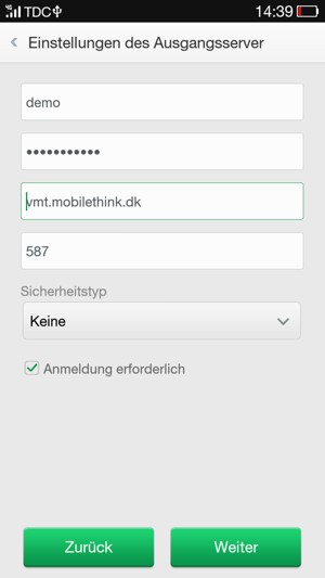 Geben Sie die Server-Adresse für ausgehende Post ein