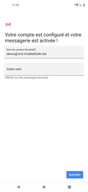 Donnez un nom à votre compte et saisissez votre nom. Sélectionnez SUIVANT