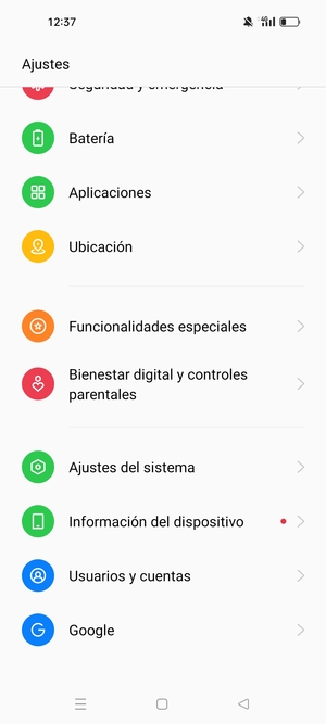 Vuelva al menú Ajustes, desplácese y seleccione Usuarios y cuentas