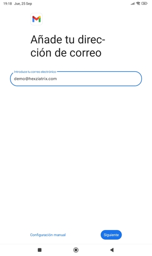 Introduzca su Dirección de correo electrónico y seleccione Siguiente