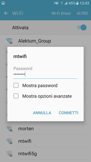 Inserisci la password del Wi-Fi e seleziona CONNETTI