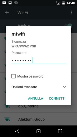 Inserisci la password del Wi-Fi e seleziona CONNETTI
