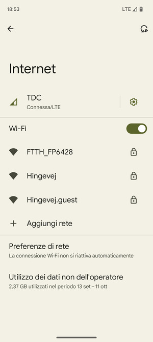 Seleziona la rete wireless a cui desideri connetterti