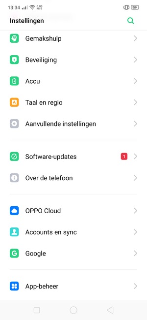 Keer terug naar het Instellingen menu en scroll naar en selecteer Accounts en sync