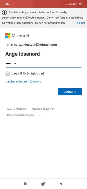 Ange ditt Hotmail lösenord och välj Logga in