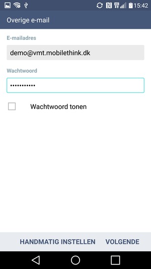 Voer uw e-mailadres en wachtwoord in. Selecteer VOLGENDE