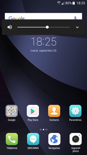 Maintenir appuyé pour baisser le volume au niveau requis