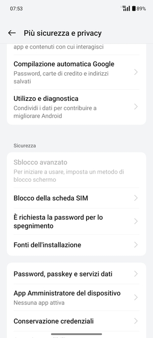 Scorri e seleziona Blocco della scheda SIM