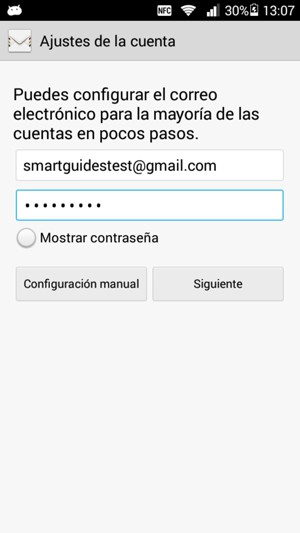 Introduzca su dirección de correo electrónico de Gmail o Hotmail y su contraseña. Seleccione Siguiente