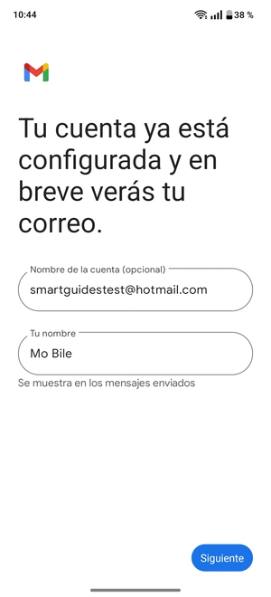 Déle a su cuenta un nombre y escriba su nombre. Seleccione Siguiente