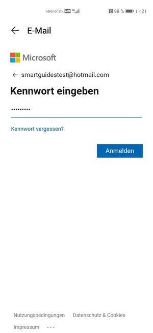 Geben Sie Ihre Hotmail Passwort ein und wählen Sie Anmelden