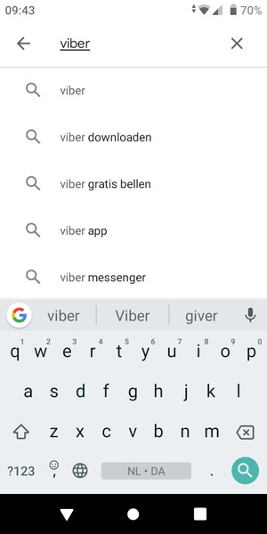 Voer de app-naam in en selecteer Zoeken