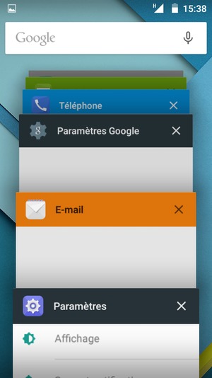 Sélectionnez l'icône X pour fermer toutes les applis en cours d'exécution
