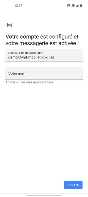 Donnez un nom à votre compte et saisissez votre nom. Sélectionnez SUIVANT